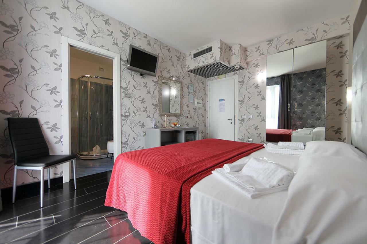 Hotel Relax Roma Nord Fiano Romano Exterior foto